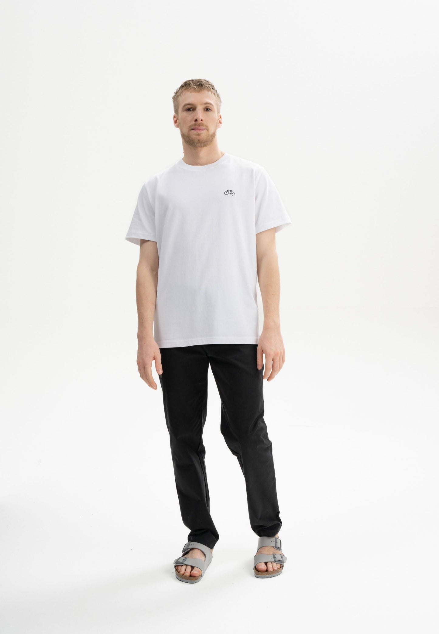 Camiseta Pesada con Bordado Style PRAVIN