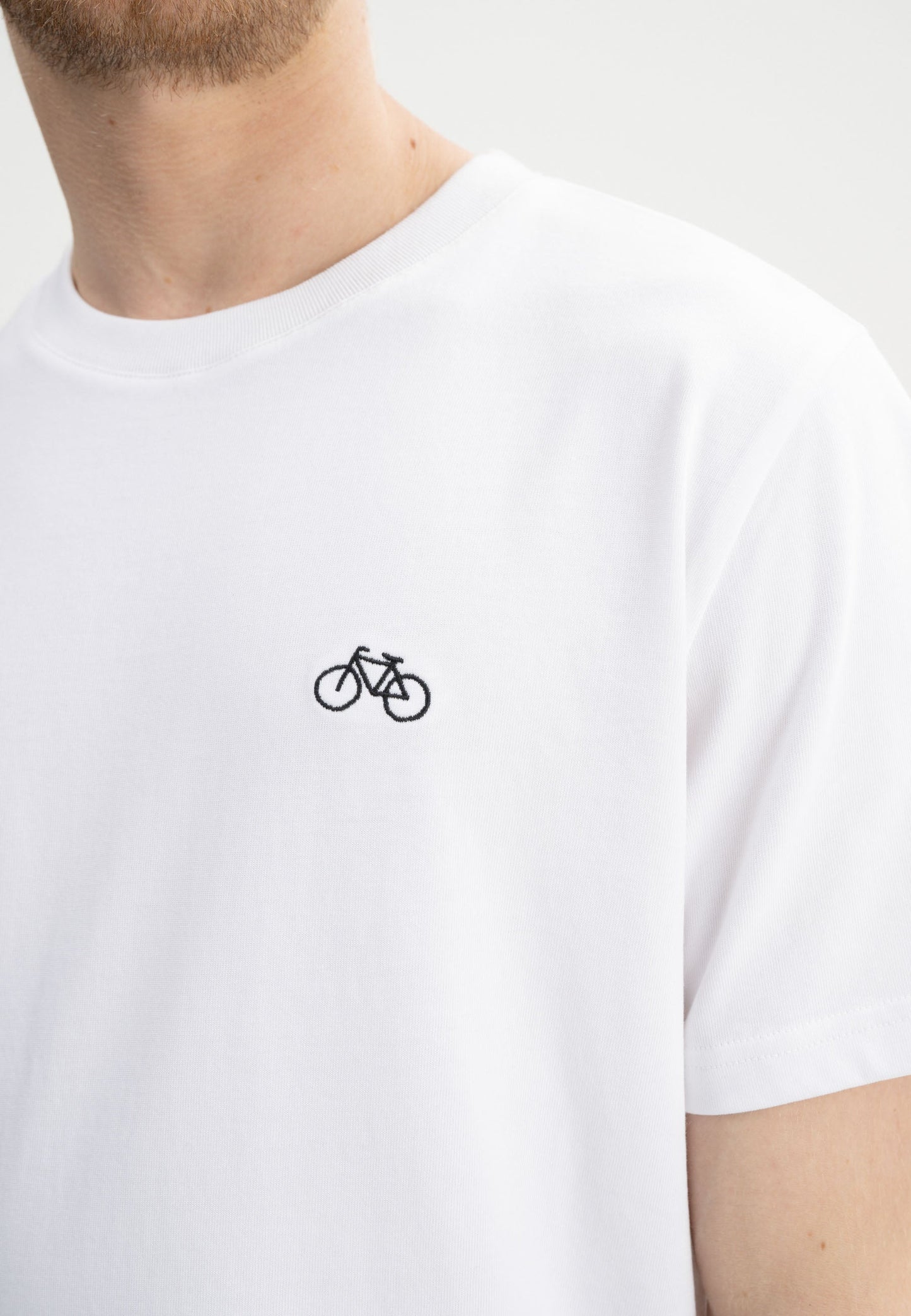 Camiseta Pesada con Bordado Style PRAVIN