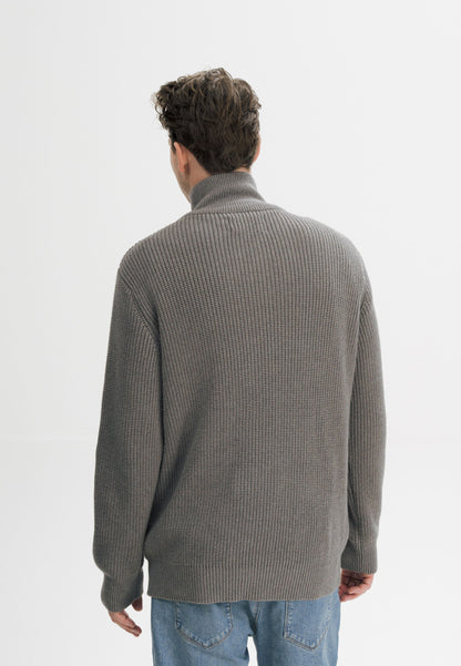 Jersey de Cuello Alto Acanalado Style UDAI